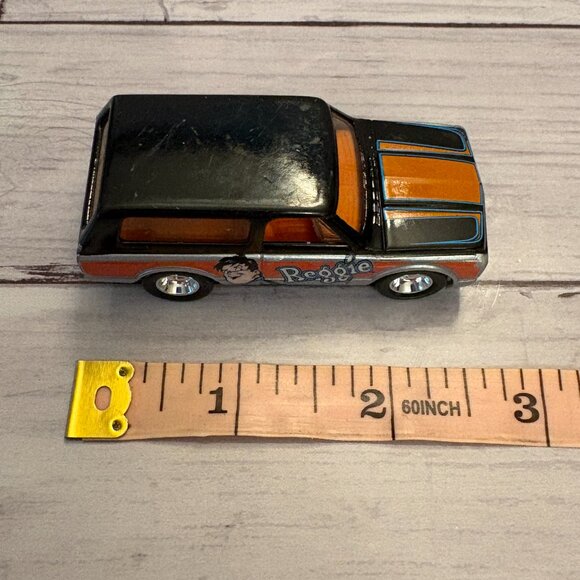 Hot Wheels 1970 Chevy Blazer ARCHIE Comics Reggie SUV Car 2011 (SKU: 260TO) - Picture 7 of 8